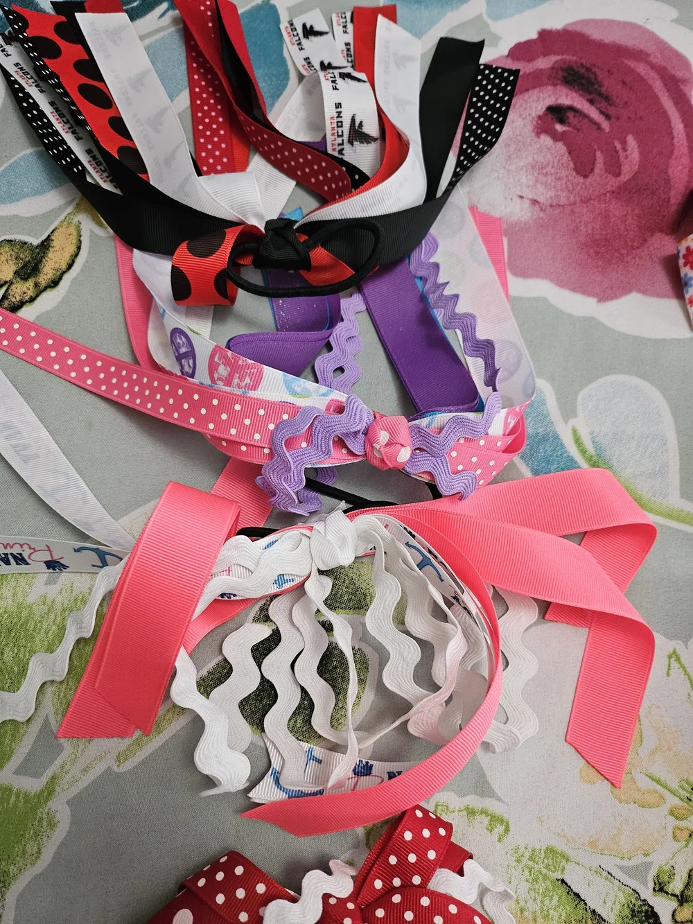 Colorful Girls Ribbon Hair Bows Set — Multicolor Assortment